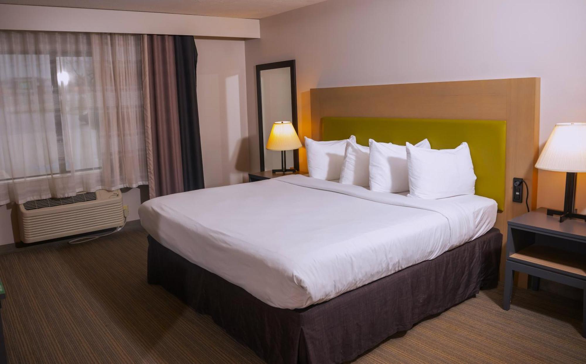 Country Inn & Suites By Radisson, Erie, Pa Kearsarge Exteriör bild