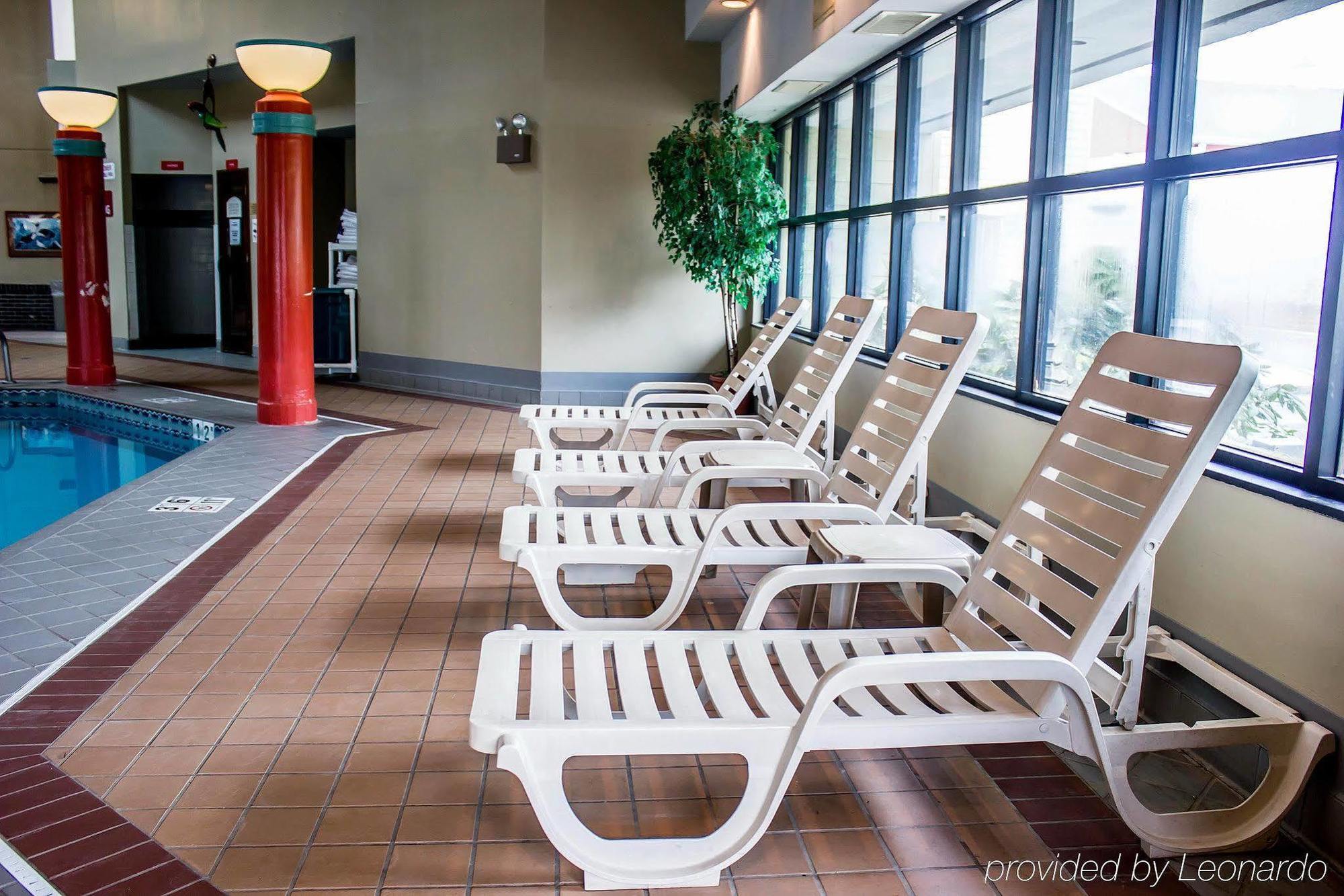 Country Inn & Suites By Radisson, Erie, Pa Kearsarge Exteriör bild